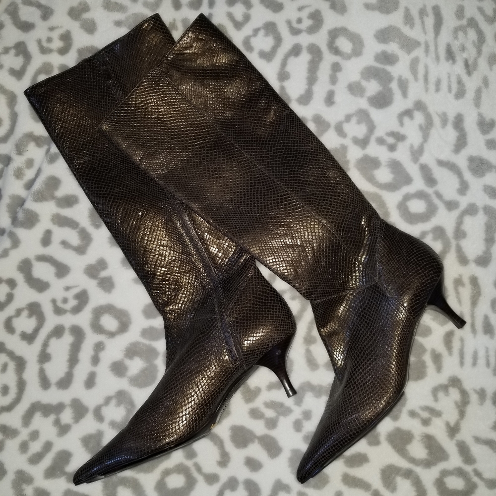 Cole Hahn Boots ~ Size 9